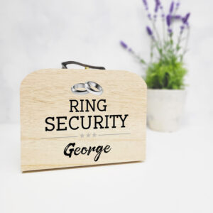Rings Silver wooden suitcase