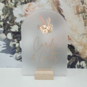Pampas Cards & Gifts Sign